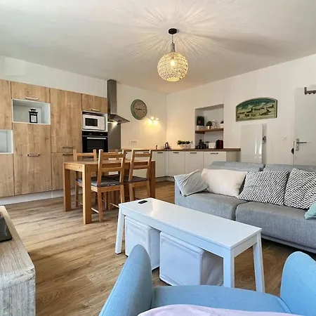 Daire Du Village, T2 + Alcove 5p. *