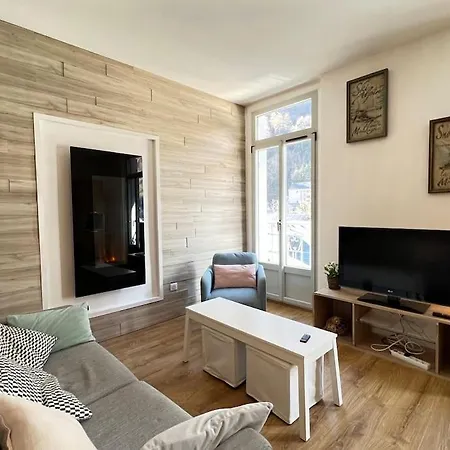 Du Village, T2 + Alcove 5p. Apartamento